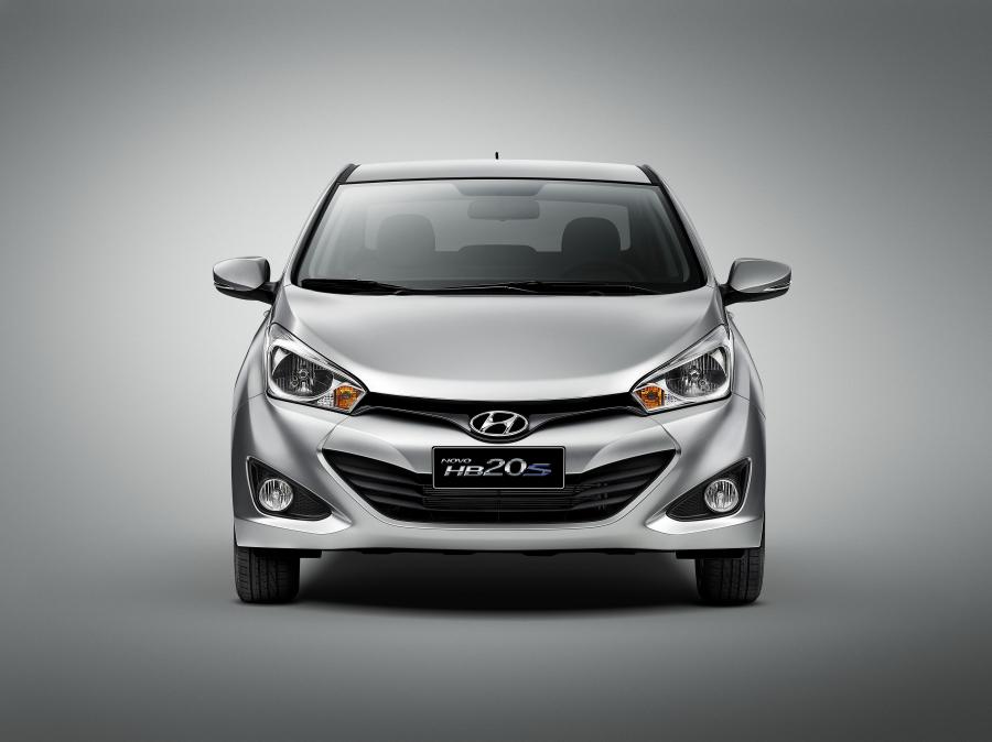  Hyundai HB20S 2013 года  (фото 3 из 18)